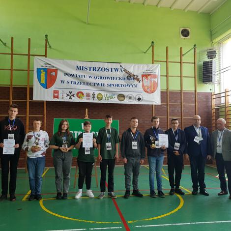 Zdjęcie z galerii Mistrzostwa Powiatu Wągrowieckiego w Strzelectwie Sportowym