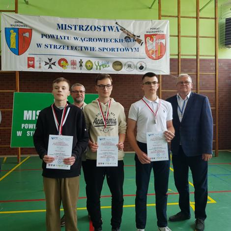 Zdjęcie z galerii Mistrzostwa Powiatu Wągrowieckiego w Strzelectwie Sportowym