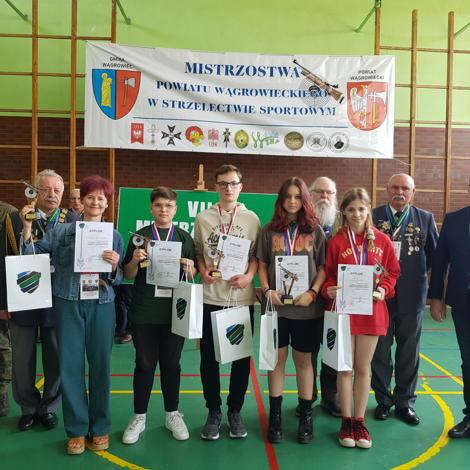 Zdjęcie z galerii Mistrzostwa Powiatu Wągrowieckiego w Strzelectwie Sportowym