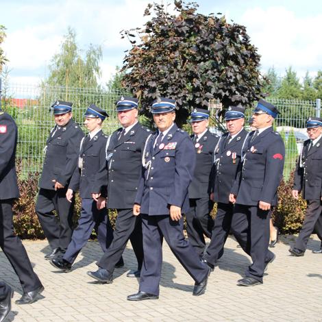 Zdjęcie z galerii Jubileusz 100-lecia OSP w Łeknie i wręczenie nowego sztandaru
