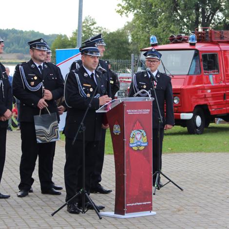 Zdjęcie z galerii Jubileusz 100-lecia OSP w Łeknie i wręczenie nowego sztandaru