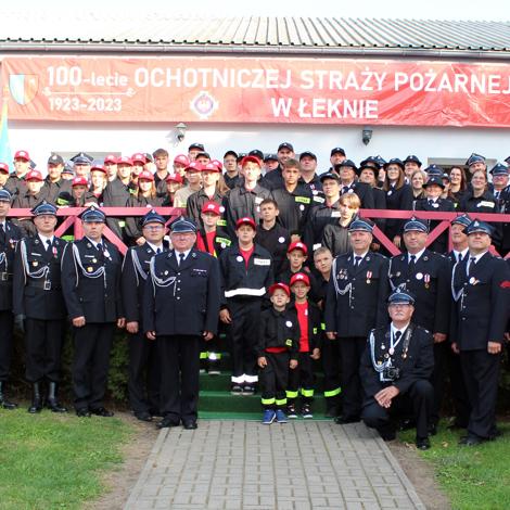Zdjęcie z galerii Jubileusz 100-lecia OSP w Łeknie i wręczenie nowego sztandaru