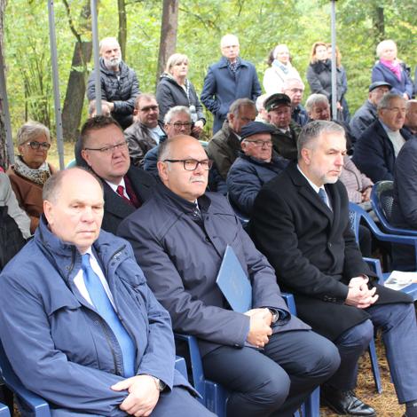 Zdjęcie z galerii XV edycja akcji medialno-edukacyjnej IPN „Zapal znicz pamięci”