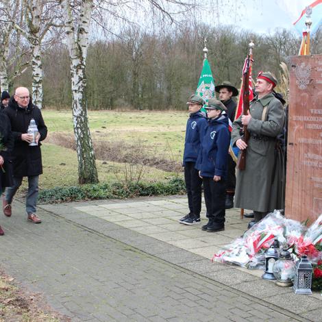 Zdjęcie z galerii XI SPOTKANIE RODZIN POWSTAŃCÓW WIELKOPOLSKICH W POTULICACH