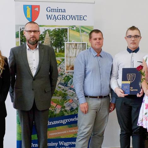 Zdjęcie z galerii Gala Edukacyjna podsumowująca rok szkolny 2023/2024