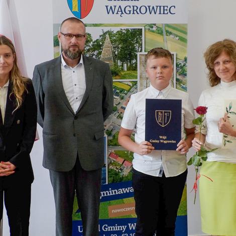 Zdjęcie z galerii Gala Edukacyjna podsumowująca rok szkolny 2023/2024