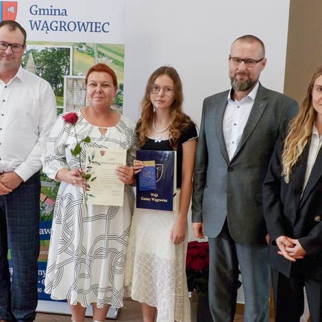 Zdjęcie z galerii Gala Edukacyjna podsumowująca rok szkolny 2023/2024