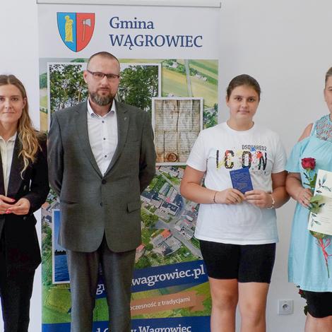 Zdjęcie z galerii Gala Edukacyjna podsumowująca rok szkolny 2023/2024