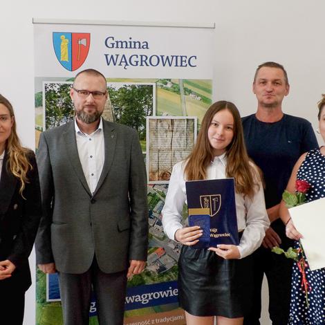 Zdjęcie z galerii Gala Edukacyjna podsumowująca rok szkolny 2023/2024