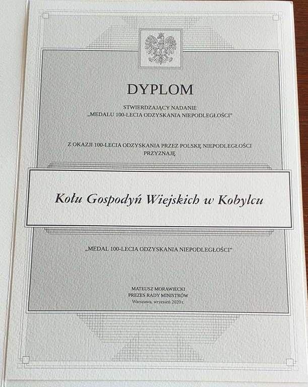 dyplom (link otworzy duże zdjęcie)