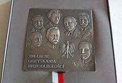 medal (link otworzy duże zdjęcie)