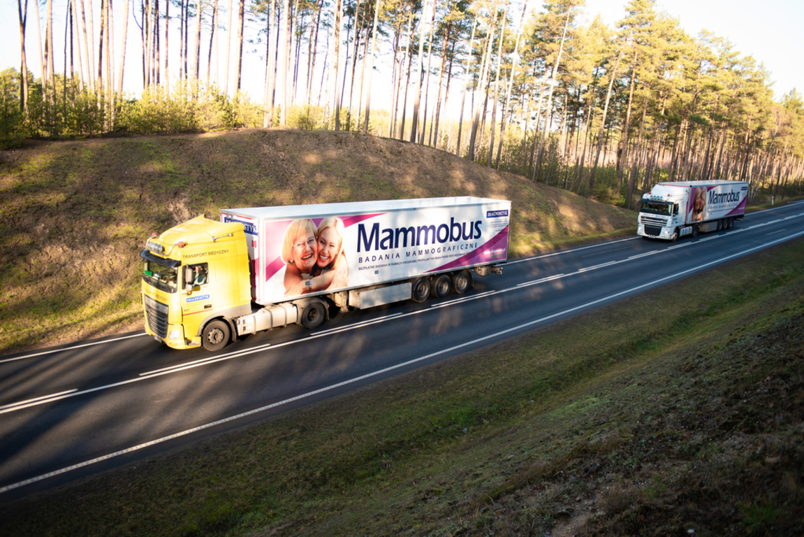 mammobus (link otworzy duże zdjęcie)