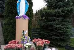 pomnik (link otworzy duże zdjęcie)