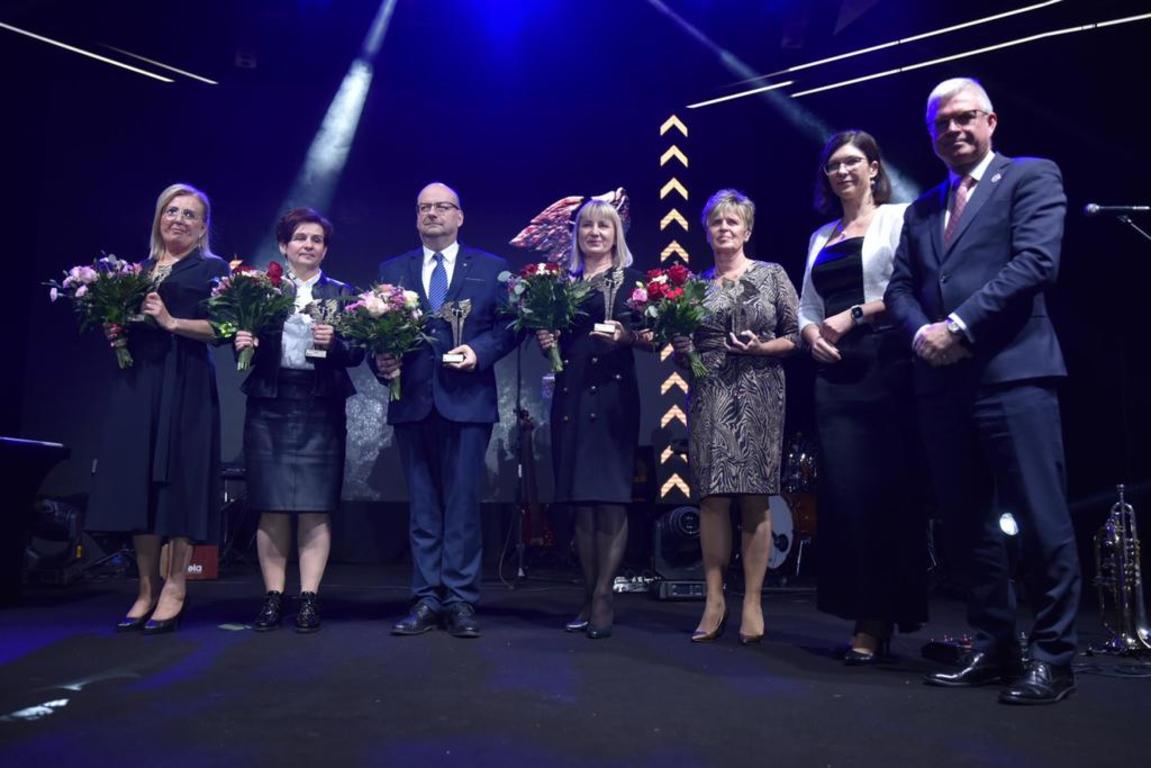 nauczyciel (link otworzy duże zdjęcie)
