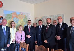 spotkanie (link otworzy duże zdjęcie)
