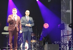koncert Sławka Uniatowskiego (link otworzy duże zdjęcie)