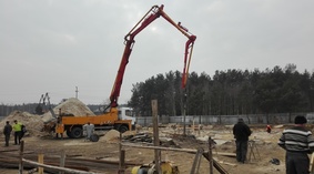 Zalewanie ław fundamentowych 26.03.2018r.