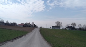 prace przy wykonywaniu podbudowy z kruszywa