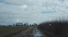widok drogi przed rozpoczęciem prac