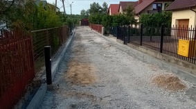 Wbudowanie oporników i podbudowy na ul. Słowackiego.