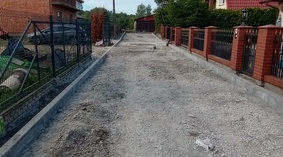 Wbudowanie oporników i podbudowy na ul. Słowackiego.