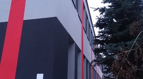 Wykonana elewacja ściany zachodniej i północnej -szczytowej.