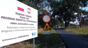 Wykonanie nawierzchni bitumicznej.