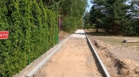 Wbudowanie oporników.