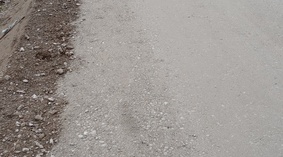 Wbudowanie górnej warstwy podbudowy. Formowanie nasypów.