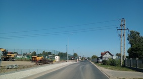 Rozpoczęto wykonanie nawierzchni asfaltowej ścieżki rowerowej wzdłuż ul. Sportowej w m. Stawki.