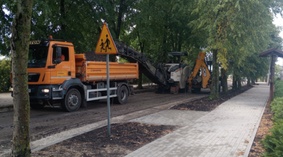 Frezowanie istniejącej nawierzchni jezdni od km 0+000 do km 0+405.