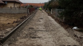Wbudowanie oporników i wykonanie warstwy odsączającej na odcinku drogi od km 0+100 do km 0+ 180