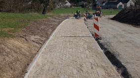 Budowa chodnika na odcinku remontowanej drogi od km 0+700 do km 0+800 km.