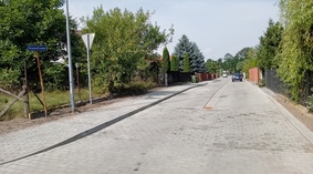 Zakończono układanie kostki brukowej.