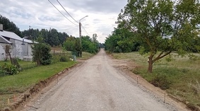 Wbudowanie podbudowy z kruszywa.