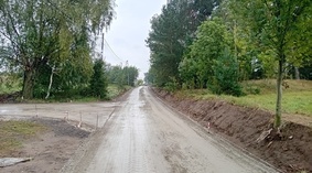 Wbudowanie podbudowy z kruszywa.