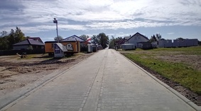 Zakończono układanie kostki brukowej na odcinku drogo od km 0+000 do km 0+200