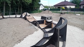 Rozpoczęto montaż pumptrack