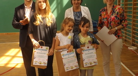 Wręczenie nagród szkoła w Służewie