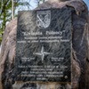 Gwiazda Północy - najdalej na północ wysunięty punkt Polski, tablica obelisku z bliska