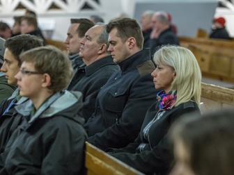 Władze Gminy Władysławowo podczas mszy świętej.