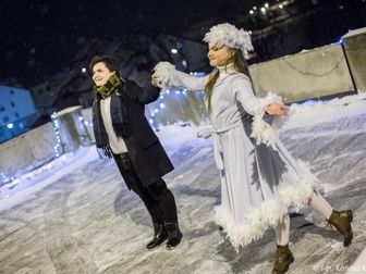 Magiczny Paryż zagościł we władysławowskim Ratuszu
