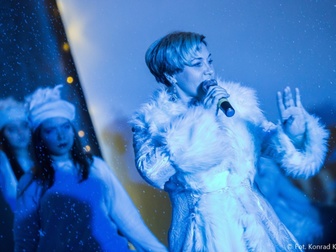 Magiczny Paryż zagościł we władysławowskim Ratuszu