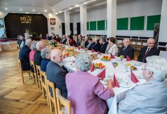 Obchody Złotych, Diamentowych i Żelaznych Godów w sali 103 Urzędu Miejskiego we Władysławowie