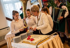 Obchody Złotych, Diamentowych i Żelaznych Godów w sali 103 Urzędu Miejskiego we Władysławowie