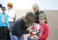 Wojtek został wyróżniony podczas uroczystego apelu (fot. SP 3 Władysławowo)