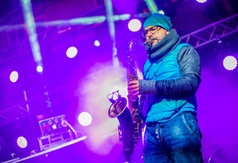 Sylwester we Władysławowie 2016/2017 - występ muzyczny na scenie
