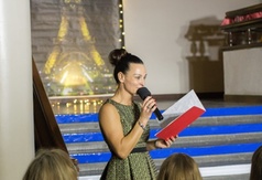 Magiczny Paryż zagościł we władysławowskim Ratuszu