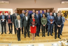 Podpisanie umowy dotyczącej budowy węzła integracyjnego we Władysławowie