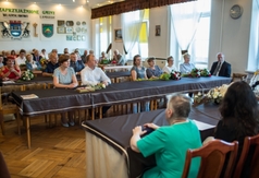Teresa Kożuchowska-Burbulis z nagrodą Zwyczajny-Niezwyczajny Senior
